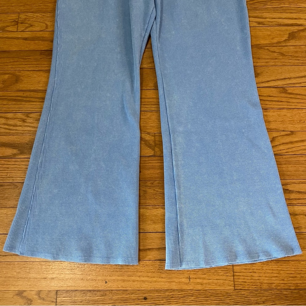 Sunnyside by Sundry Blue Waffle Knit Flare Lounge Pants Etra Large XL - Picture 2 of 10